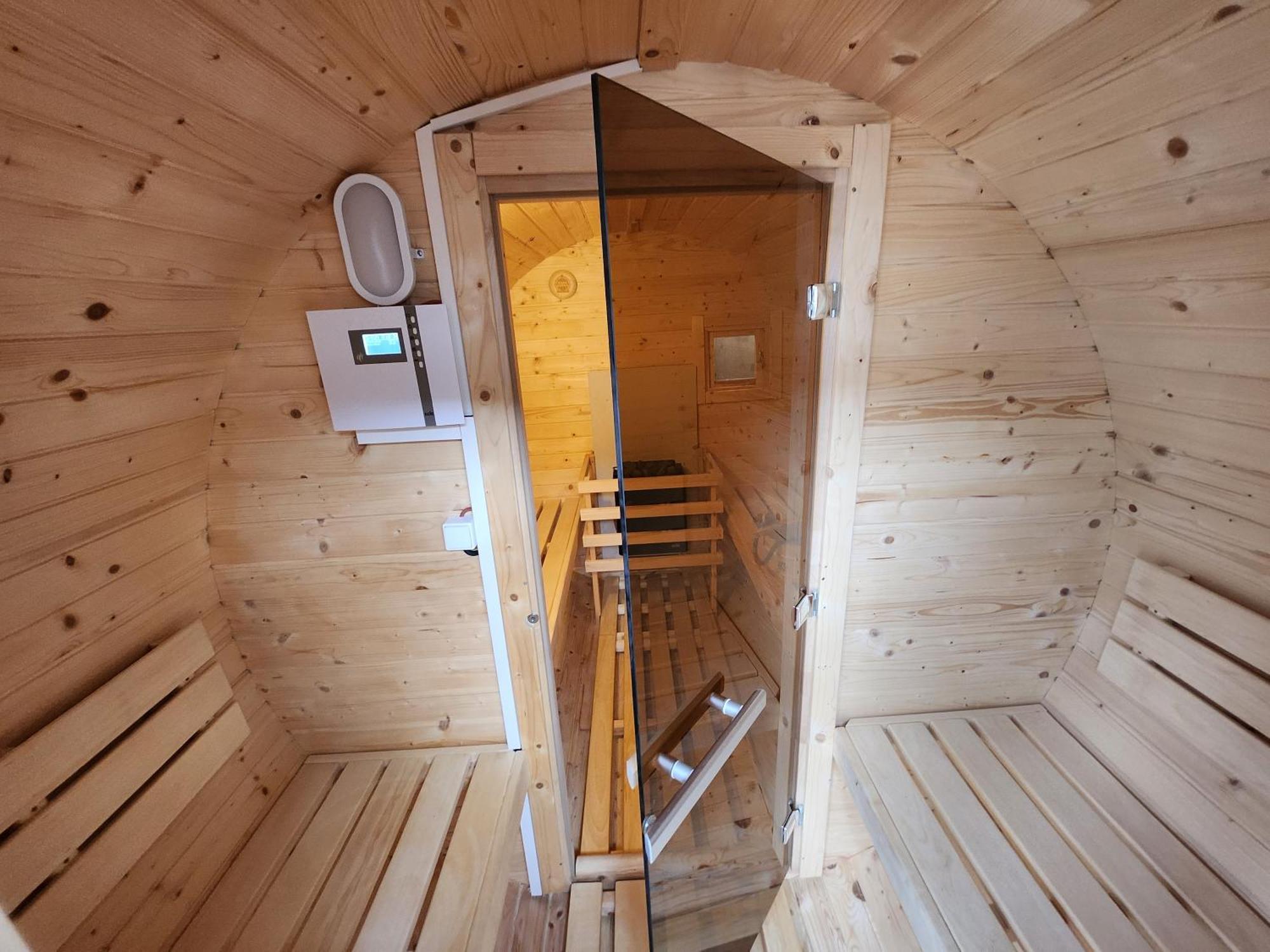 Haus Strandkoerv Mit Fass-Sauna Loddin Buitenkant foto